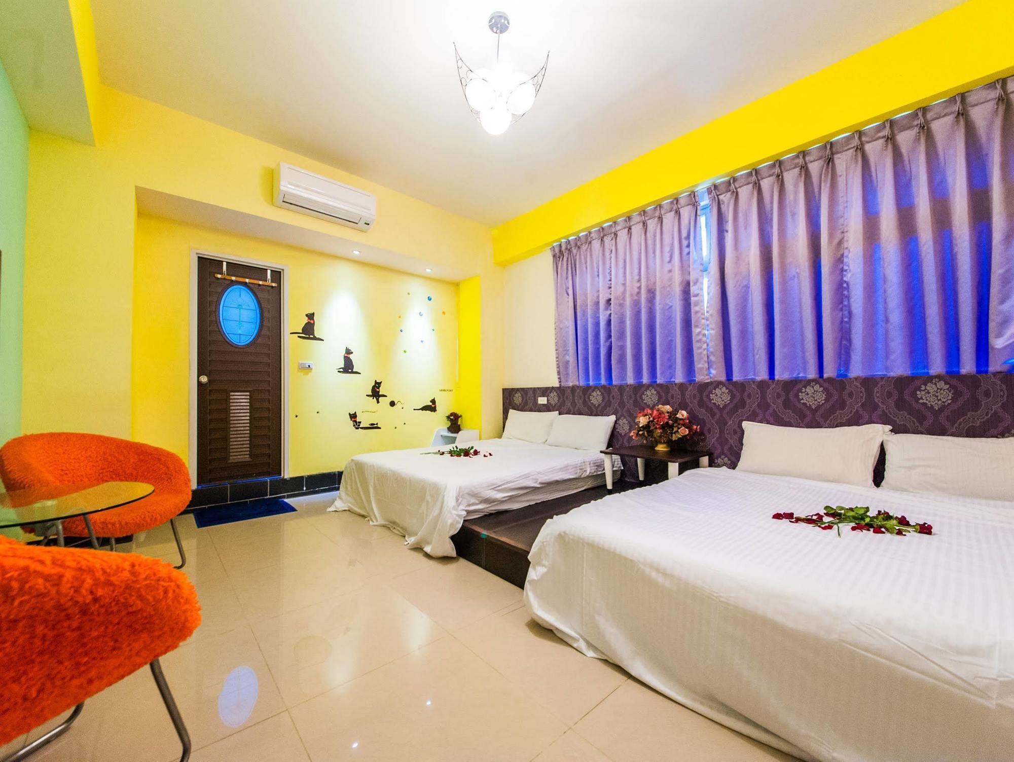 Love Night Market Inn Luodong Exterior foto